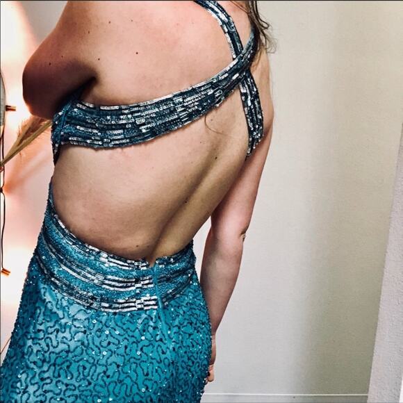 ADRIANNA PAPELL Turquoise Silk Beaded Ball Gown Maxi Floor Length Formal Dress 4 - Picture 4 of 8